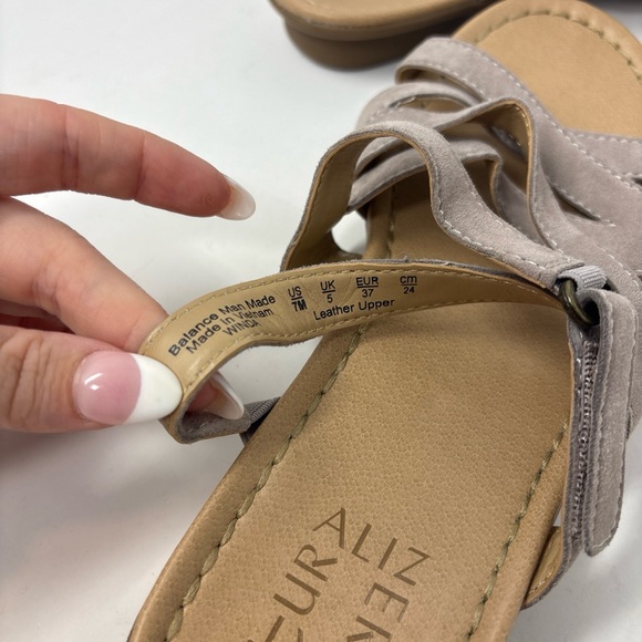 Naturalizer Winda Neutral Leather Strappy Comfort Flat Sandals Women US 7 - Picture 4 of 4